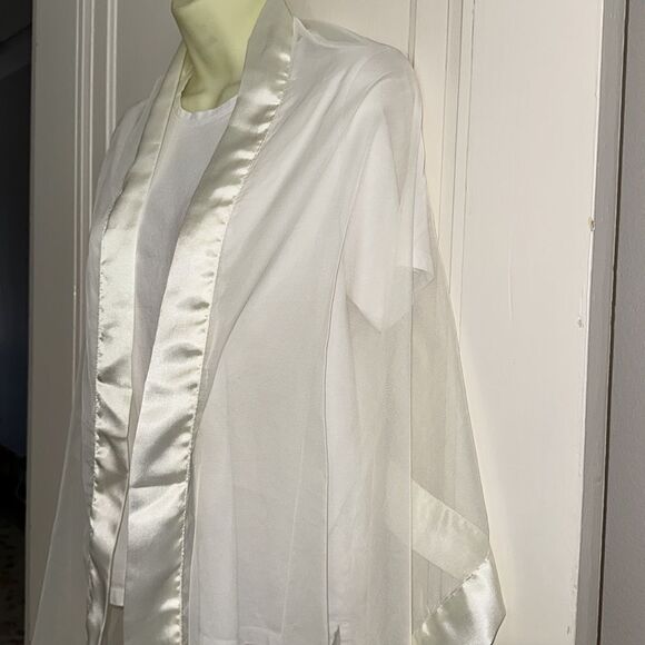 Off white/cream semi sheer polyester shawl/wrap with satin ribbon edge - Picture 4 of 7